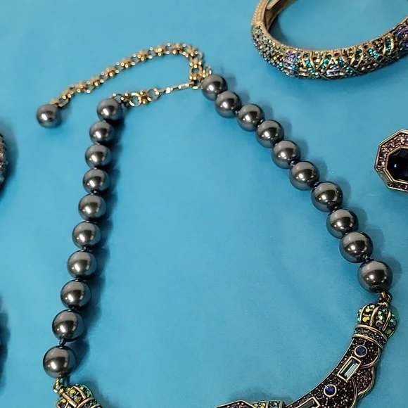 7 PIECE Heidi Daus Lavish Layers Crystal Accented Necklace Bracelet Ring Earring - Picture 3 of 16